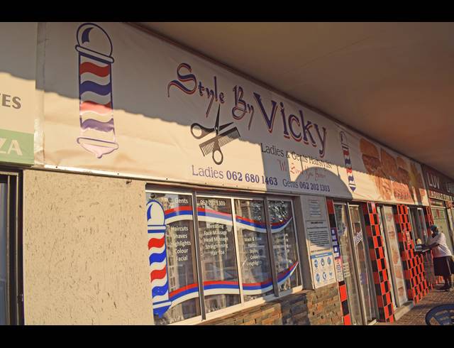 1,205M² RETAIL FOR SALE IN FARRARMERE